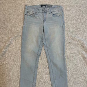 Aeropostale light wash cropped jeggings - womens size 6, light wash,  distressed